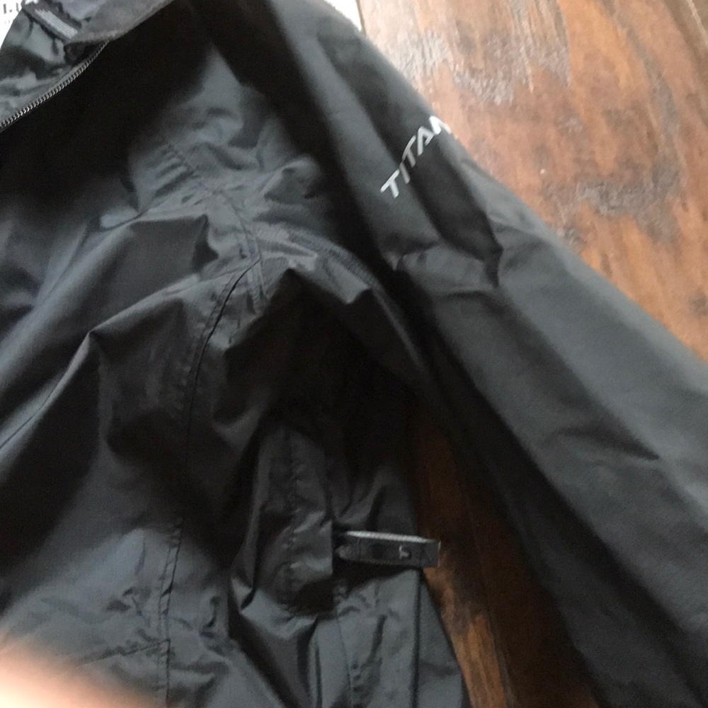 Columbia Titanium Lightweight Jacket - image 4